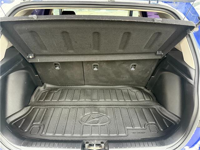 2021 Hyundai Venue Trend w/Urban PKG - Black Interior (IVT) in Sarnia - Image 5 of 22