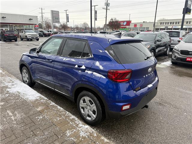 2021 Hyundai Venue Trend w/Urban PKG - Black Interior (IVT) in Sarnia - Image 6 of 22