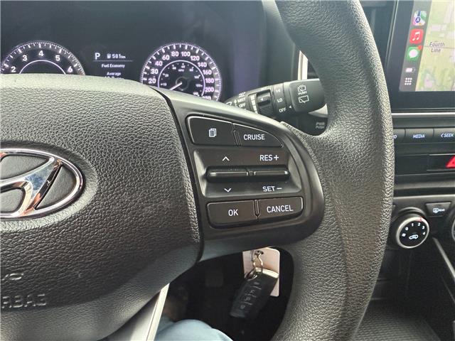 2021 Hyundai Venue Trend w/Urban PKG - Black Interior (IVT) in Sarnia - Image 17 of 22