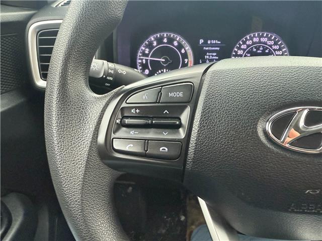 2021 Hyundai Venue Trend w/Urban PKG - Black Interior (IVT) in Sarnia - Image 18 of 22