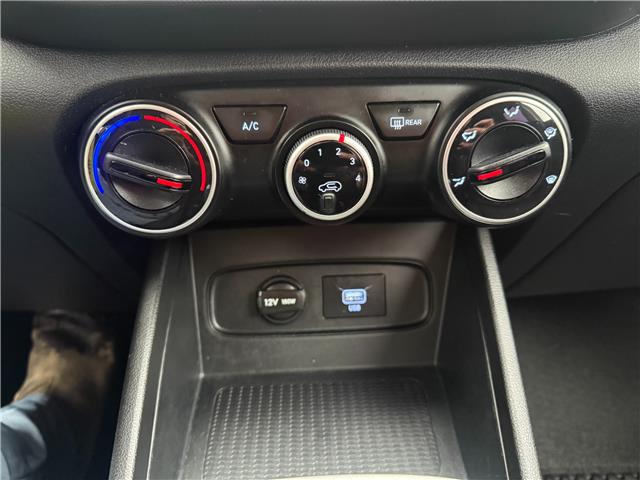 2021 Hyundai Venue Trend w/Urban PKG - Black Interior (IVT) in Sarnia - Image 20 of 22