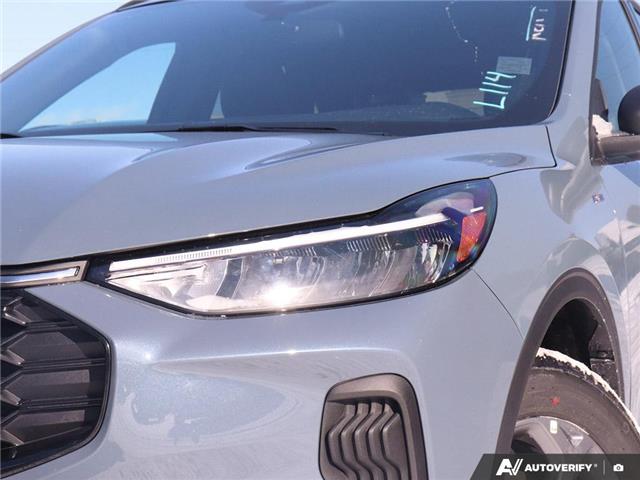 2026 Ford Escape ST-Line (Stk: 6-26ES0025) in Whitby - Image 11 of 32