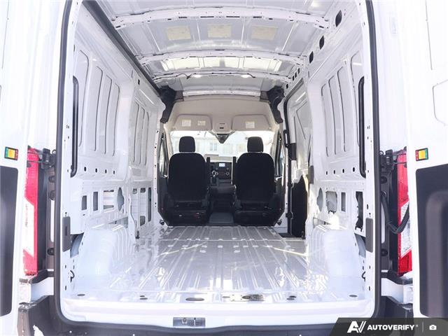 2025 Ford Transit-250 Cargo Base (Stk: 6-25TR0701) in Whitby - Image 13 of 31