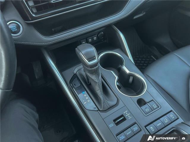 2020 Toyota Highlander XLE (Stk: 820) in Kitchener - Image 17 of 24