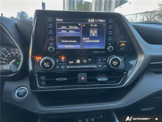 2020 Toyota Highlander XLE (Stk: 820) in Kitchener - Image 18 of 24