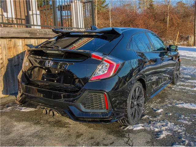 2018 Honda Civic Sport Touring (Stk: 305738) in Lower Sackville - Image 7 of 26