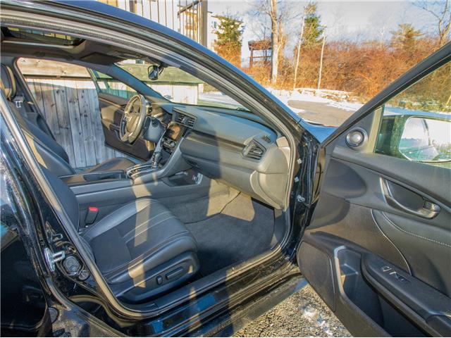 2018 Honda Civic Sport Touring (Stk: 305738) in Lower Sackville - Image 22 of 26