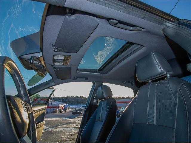 2018 Honda Civic Sport Touring (Stk: 305738) in Lower Sackville - Image 4 of 26