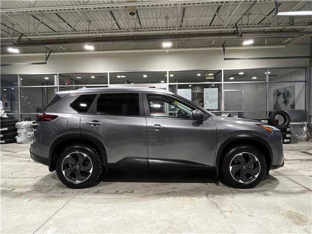 2025 Nissan Rogue SV Moonroof (Stk: Y25034) in Mississauga - Image 4 of 23