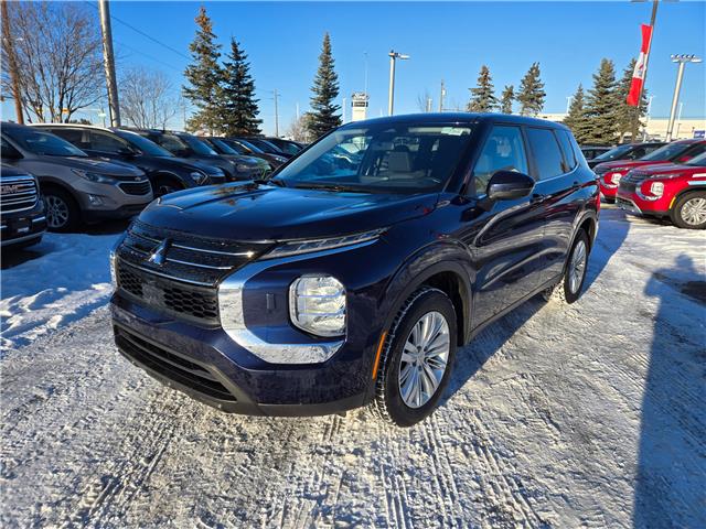 2024 Mitsubishi Outlander ES (Stk: 8921) in Calgary - Image 3 of 24