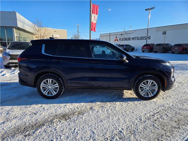 2024 Mitsubishi Outlander ES (Stk: 8921) in Calgary - Image 8 of 24