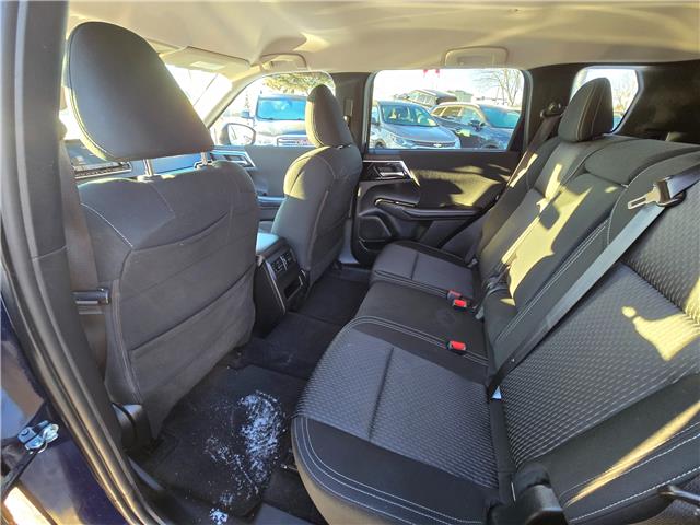 2024 Mitsubishi Outlander ES (Stk: 8921) in Calgary - Image 17 of 24