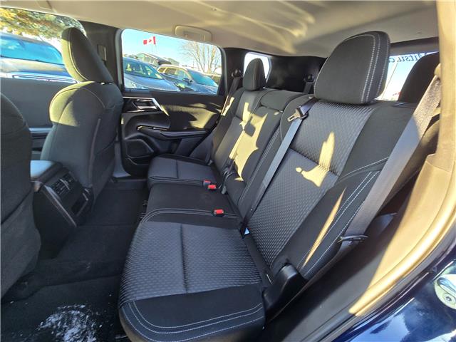 2024 Mitsubishi Outlander ES (Stk: 8921) in Calgary - Image 18 of 24