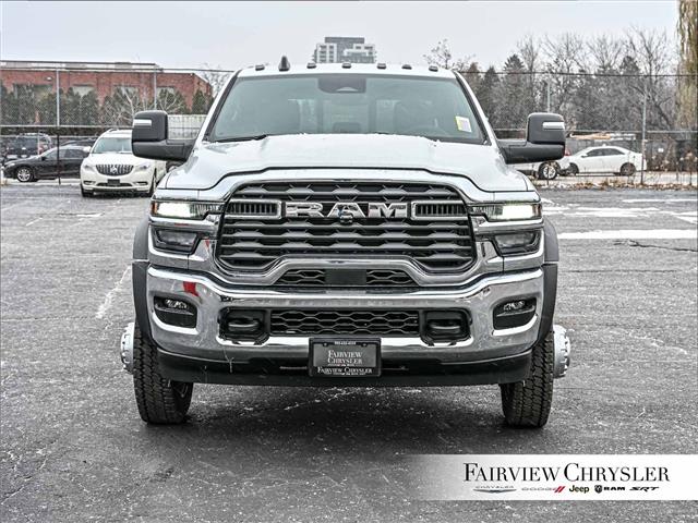 2026 RAM 5500 Chassis Tradesman/Big Horn (Stk: TG2497) in Burlington - Image 2 of 29