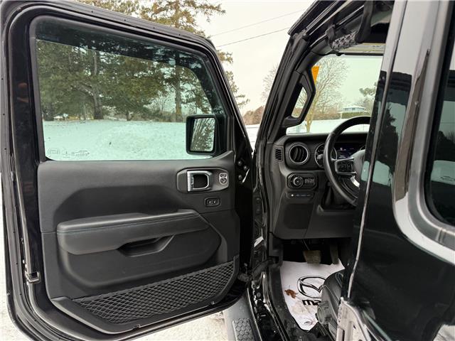 2021 Jeep Wrangler 4xe (PHEV) Rubicon (Stk: 45606A) in Newmarket - Image 2 of 50