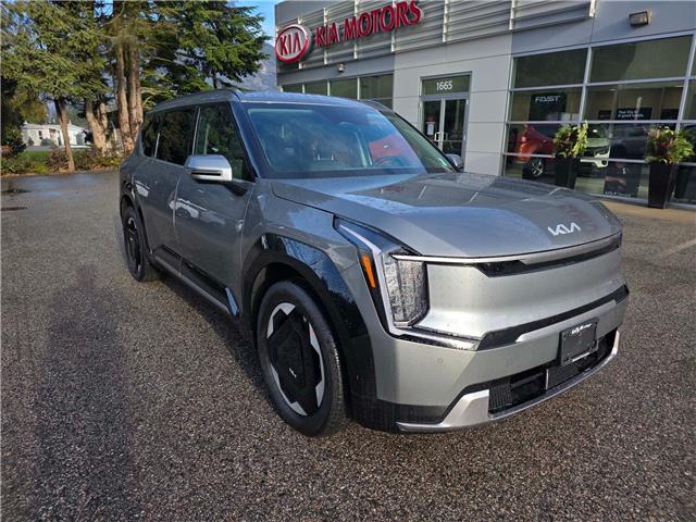 2026 Kia EV9 Land w/Plus Package (Stk: 55574) in Castlegar - Image 1 of 17