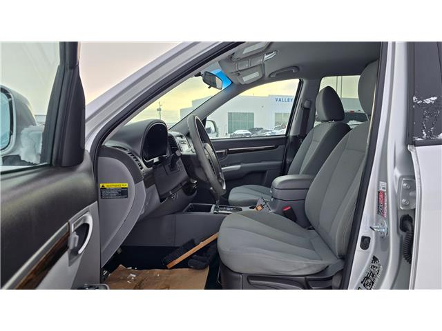 2012 Hyundai Santa Fe GL 3.5 (Stk: U31138) in Hague - Image 7 of 15