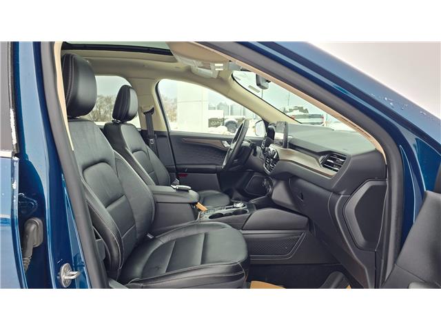 2020 Ford Escape Titanium Hybrid (Stk: U99587) in Hague - Image 11 of 12