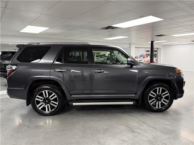 2017 Toyota 4Runner SR5 (Stk: A9158) in Saint-Eustache - Image 8 of 27