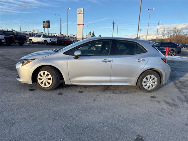 2022 Toyota Corolla Hatchback Base (Stk: 3157614K) in Cranbrook - Image 2 of 19