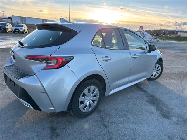 2022 Toyota Corolla Hatchback Base (Stk: 3157614K) in Cranbrook - Image 5 of 19