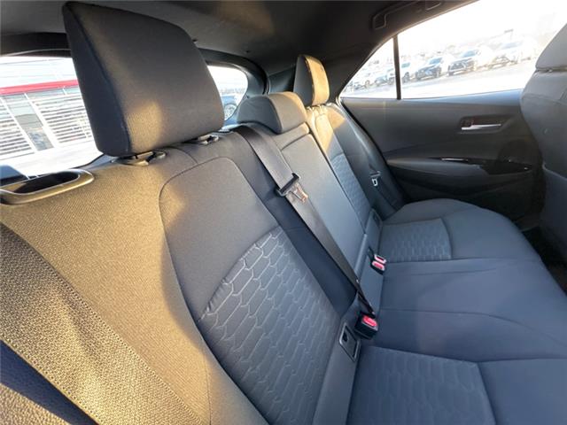2022 Toyota Corolla Hatchback Base (Stk: 3157614K) in Cranbrook - Image 12 of 19