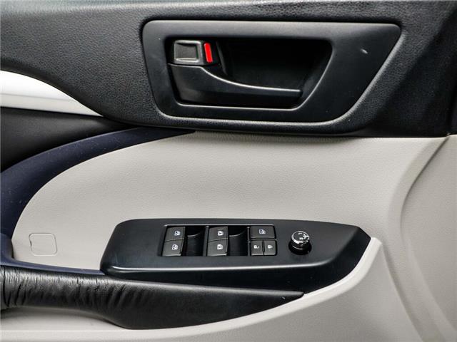 2015 Toyota Highlander 2WD 4dr LE >>No accident + Low mileage<< (Stk: 251196AAA) in North York, - Image 10 of 20