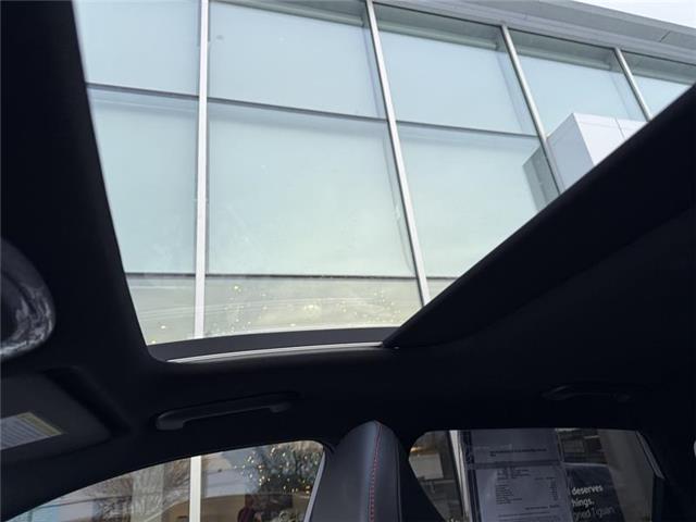 2024 Hyundai Kona 1.6T N Line Ultimate w/Two-Tone Roof (Stk: T5252A) in Orleans - Image 12 of 15