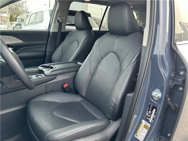 2024 Toyota Grand Highlander Limited (Stk: W6939A) in Cobourg - Image 7 of 30 2024 Toyota Grand Highlander Limited (Stk: W6939A) in Cobourg - Image 7 of 30