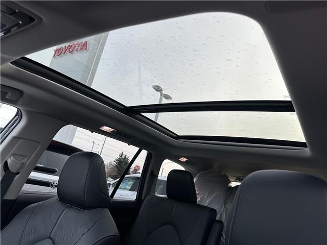 2024 Toyota Grand Highlander Limited (Stk: W6939A) in Cobourg - Image 8 of 30 2024 Toyota Grand Highlander Limited (Stk: W6939A) in Cobourg - Image 8 of 30