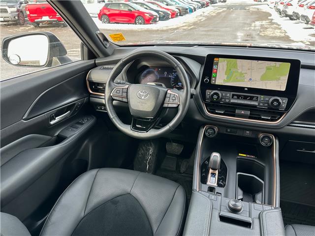 2024 Toyota Grand Highlander Hybrid Platinum (Stk: W6943) in Cobourg - Image 10 of 30