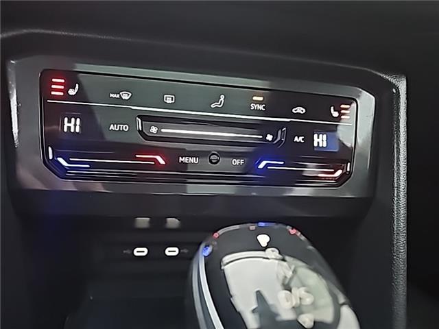 2023 Volkswagen Tiguan Comfortline R-Line Black (Stk: 26196B) in Lethbridge - Image 14 of 28