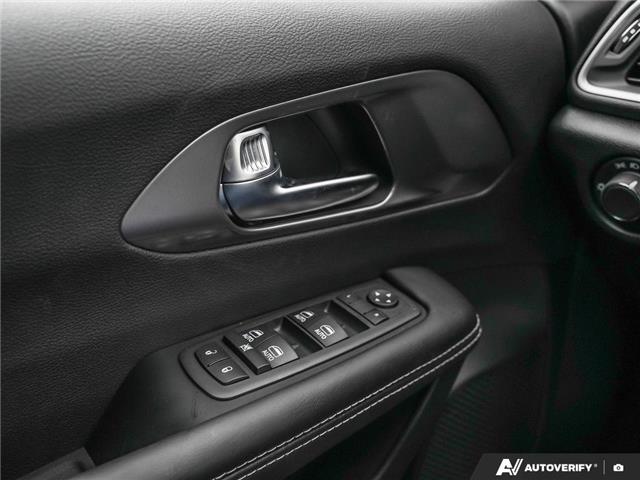 2026 Chrysler Grand Caravan SXT (Stk: C8013) in Brantford - Image 16 of 25