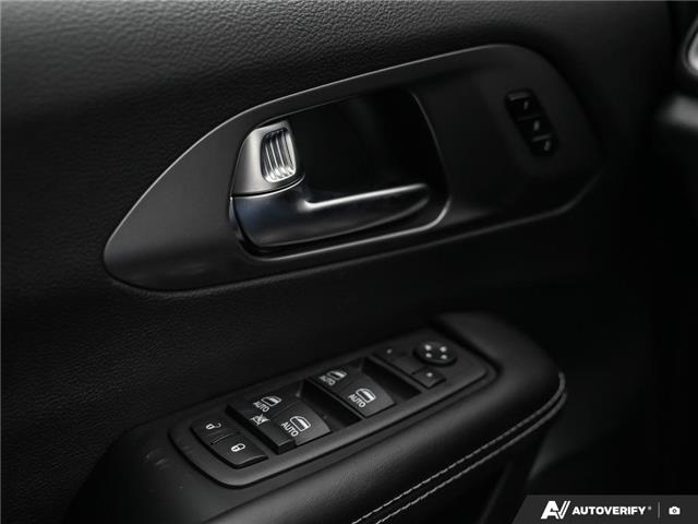2026 Chrysler Pacifica Select (Stk: P3004) in Brantford - Image 16 of 25 2026 Chrysler Pacifica Select (Stk: P3004) in Brantford - Image 16 of 25
