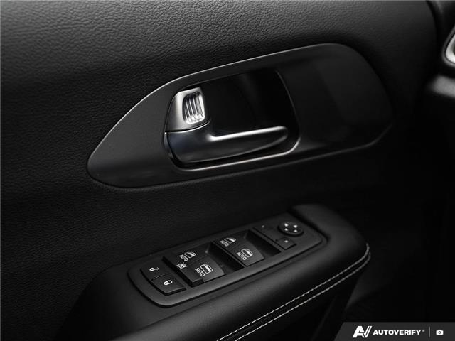 2026 Chrysler Grand Caravan SXT (Stk: C8014) in Brantford - Image 16 of 24