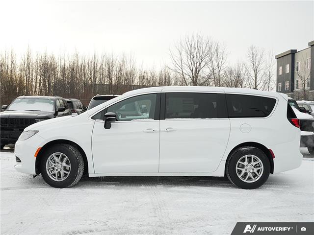 2026 Chrysler Grand Caravan SXT (Stk: C8015) in Brantford - Image 3 of 22