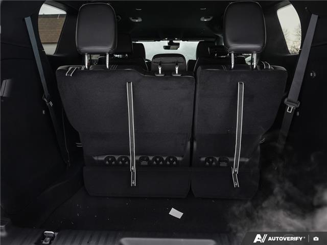 2026 Chrysler Grand Caravan SXT (Stk: C8015) in Brantford - Image 9 of 22