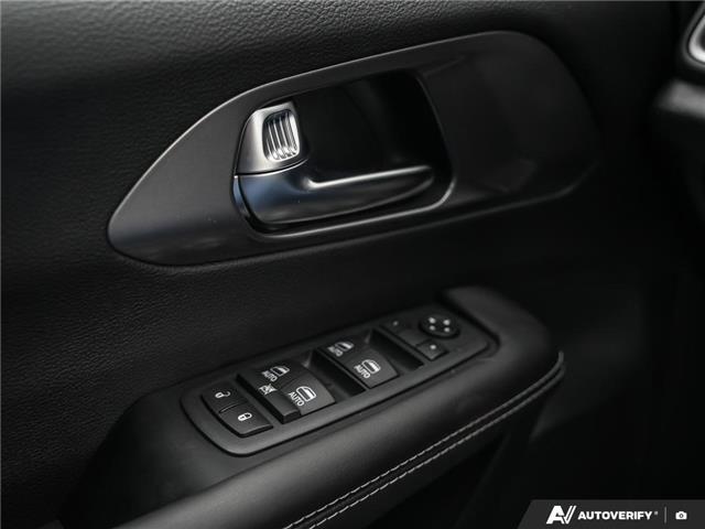 2026 Chrysler Grand Caravan SXT (Stk: C8015) in Brantford - Image 15 of 22
