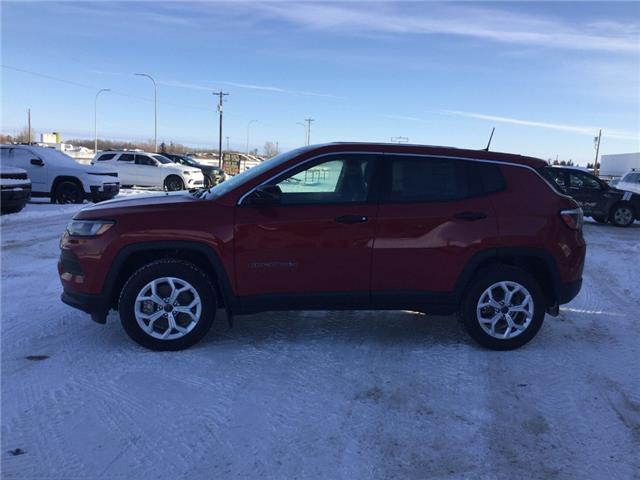 2026 Jeep Compass Sport (Stk: GG006) in Swan River - Image 2 of 19