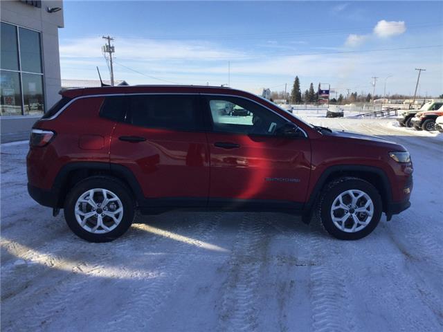 2026 Jeep Compass Sport (Stk: GG006) in Swan River - Image 4 of 19