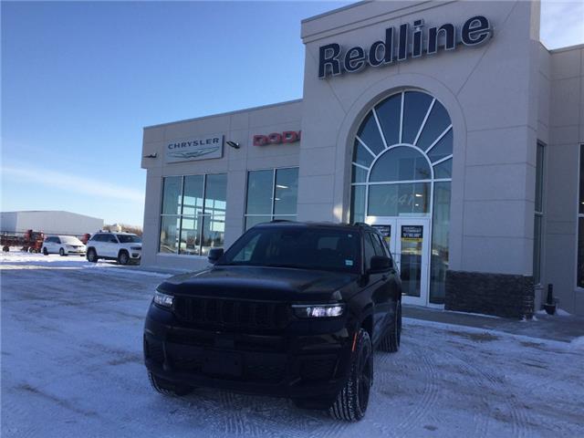 2025 Jeep Grand Cherokee L Laredo (Stk: FF058) in Swan River - Image 1 of 21