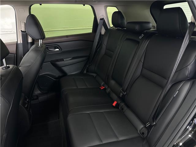 2023 Nissan Rogue SV Midnight Edition (Stk: 43254J) in Belleville - Image 7 of 27