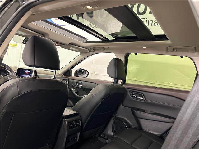 2023 Nissan Rogue SV Midnight Edition (Stk: 43254J) in Belleville - Image 8 of 27