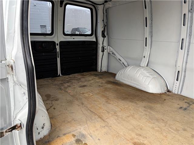 2016 GMC Savana 2500 1WT (Stk: TG190447) in Caledonia - Image 15 of 31