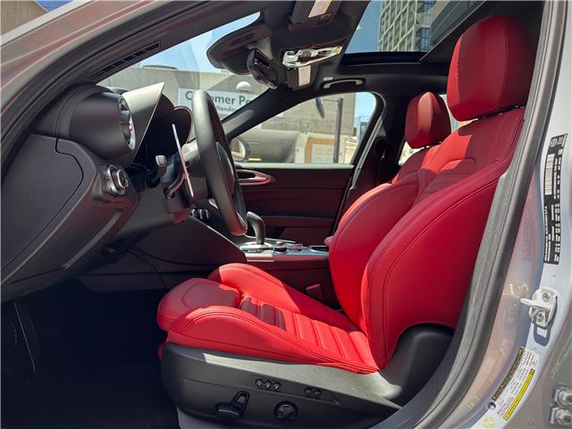 2025 Alfa Romeo Giulia Base (Stk: 668AR) in Toronto - Image 18 of 30