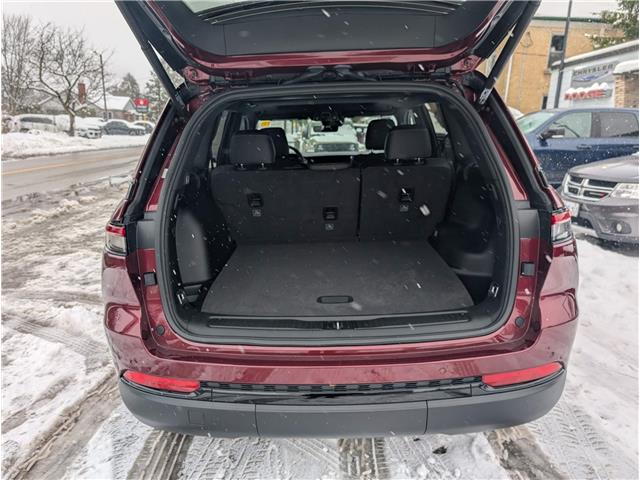 2025 Jeep Grand Cherokee Laredo (Stk: 25069) in New Hamburg - Image 8 of 16
