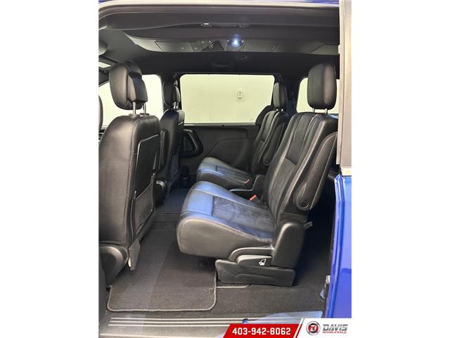 2020 Dodge Grand Caravan Premium Plus (Stk: 20698) in Lethbridge - Image 8 of 22