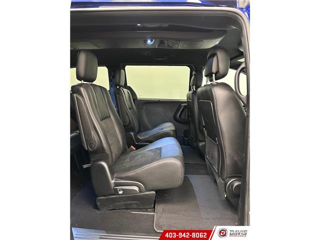 2020 Dodge Grand Caravan Premium Plus (Stk: 20698) in Lethbridge - Image 12 of 22