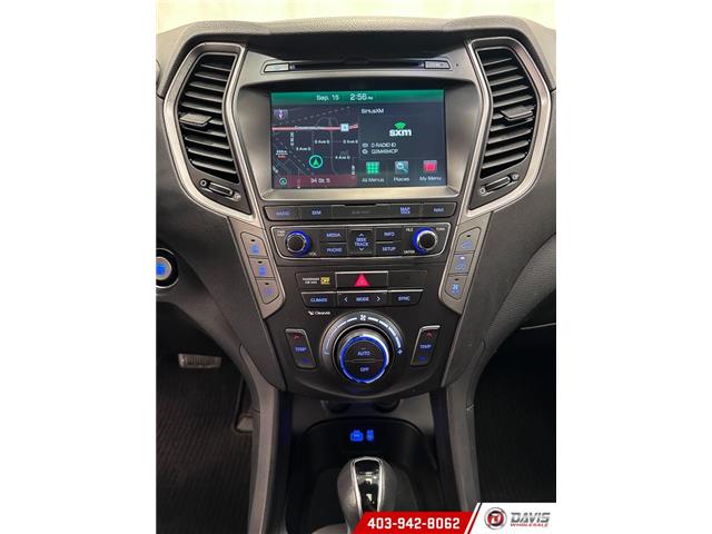 2017 Hyundai Santa Fe XL Luxury (Stk: 20311) in Lethbridge - Image 16 of 23 2017 Hyundai Santa Fe XL Luxury (Stk: 20311) in Lethbridge - Image 16 of 23