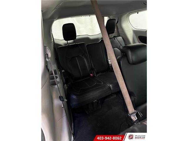 2017 Chrysler Pacifica Touring-L (Stk: 15111) in Lethbridge - Image 9 of 23